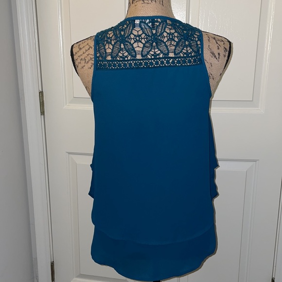 5/$25🏷❤️ASTR knitted layered ruffle cute tank top layered flowy lightweight - Picture 3 of 8